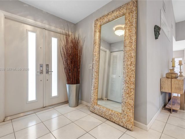 Продажа дома по адресу 5321 SW 153rd Pl S - фото 7465928