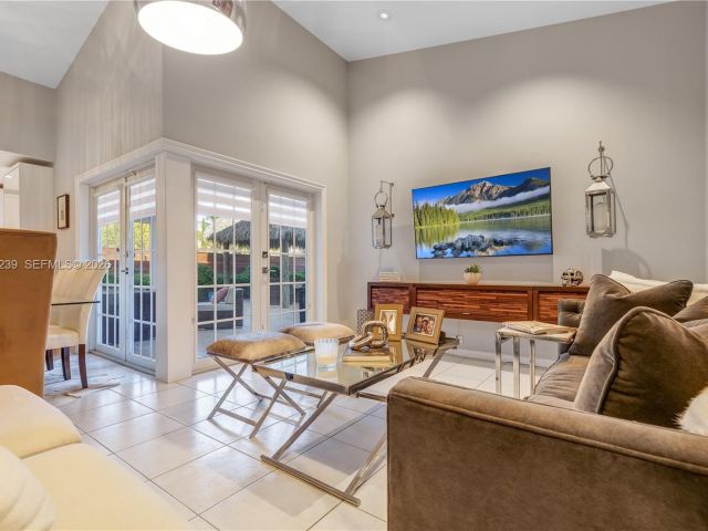 Продажа дома по адресу 5321 SW 153rd Pl S - фото 7465931