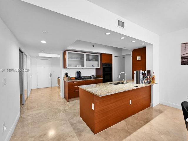 Продажа квартиры #3104 - фото 7521060