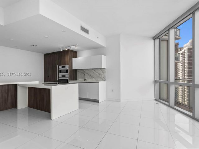 Квартира в аренду номер3010 - фото 7487812