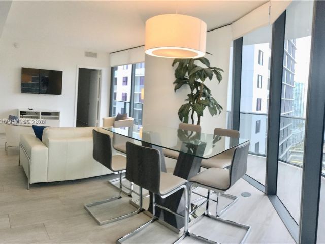 Квартира в аренду номер2901 - фото 7508175