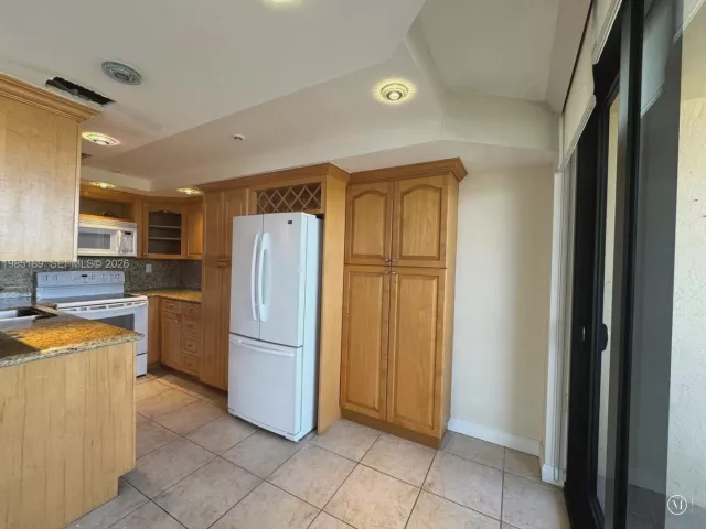 Квартира в аренду номер2002 - фото 7502919