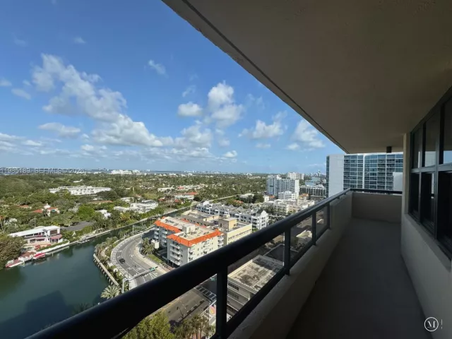 Квартира в аренду номер2002 - фото 7502920