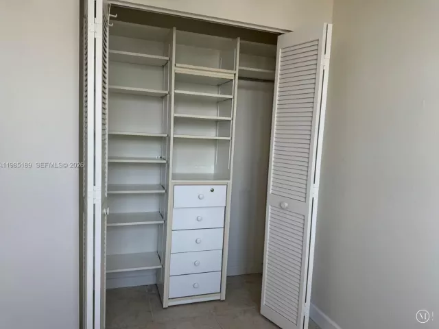 Квартира в аренду номер2002 - фото 7502926