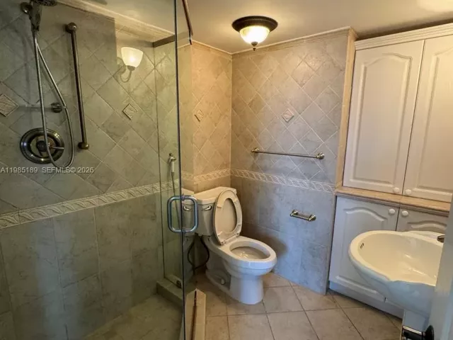 Квартира в аренду номер2002 - фото 7502929