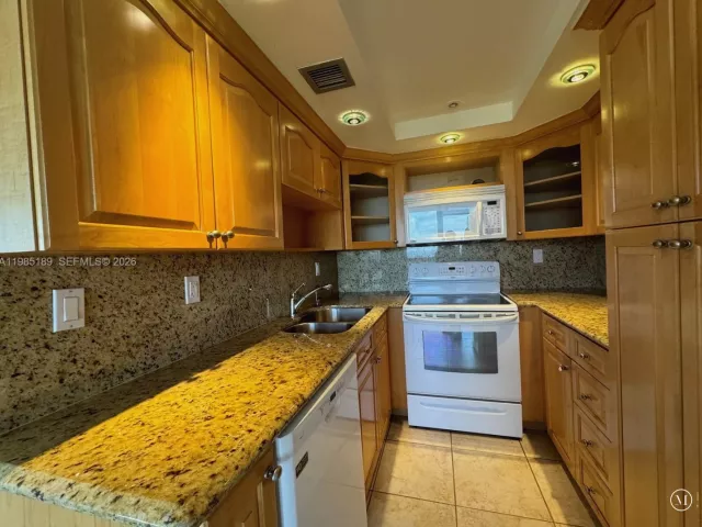 Квартира в аренду номер2002 - фото 7502917