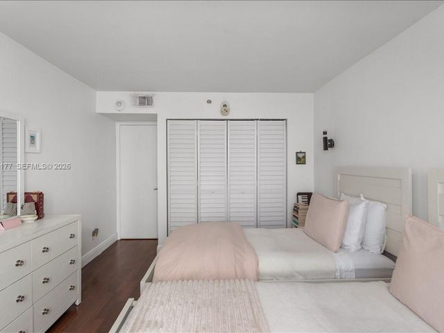 Продажа квартиры #1614 - фото 7478935