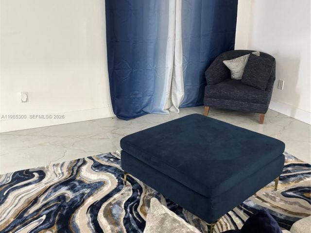 Продажа дома по адресу 666 NE 164th Ter - фото 7465585