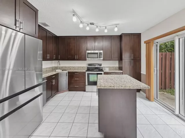 Продажа дома по адресу 2640 Rampart Way N - фото 7535163