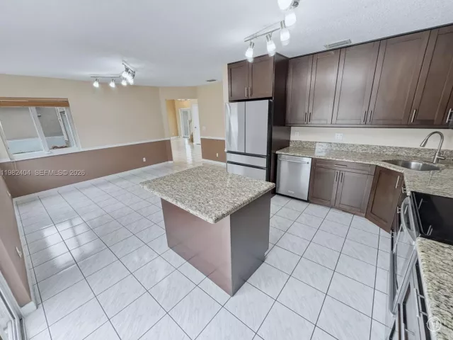 Продажа дома по адресу 2640 Rampart Way N - фото 7535165