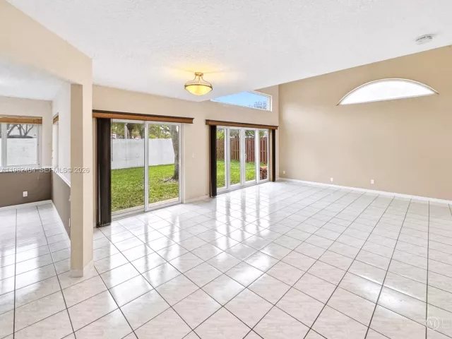 Продажа дома по адресу 2640 Rampart Way N - фото 7535159