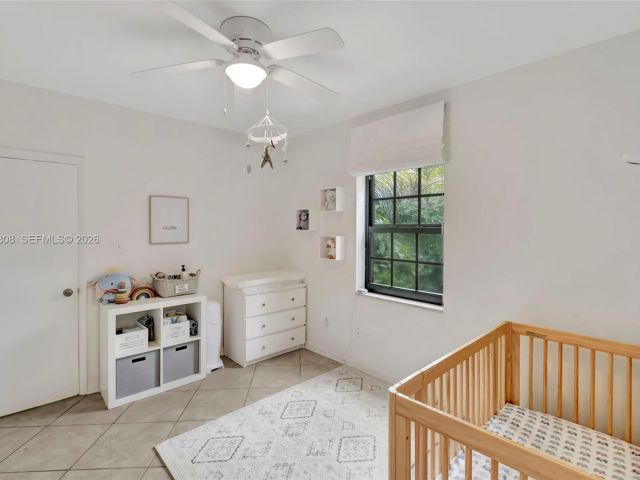 Дом в аренду по адресу 1224 NE 182nd St 1224 - фото 7480638