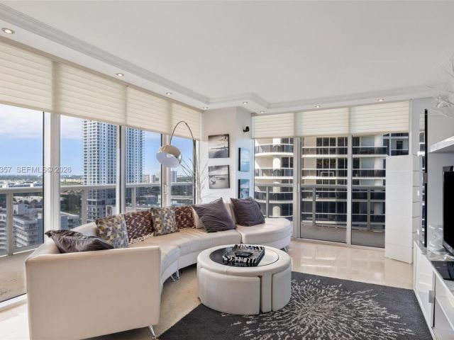 Квартира в аренду номер - фото 7499088