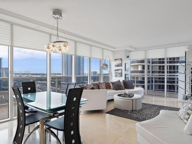 Квартира в аренду номер - фото 7499092