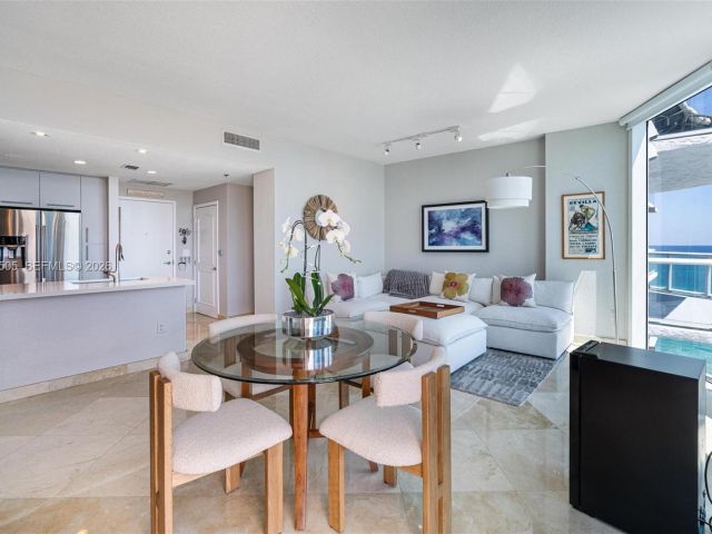 Продажа квартиры #1507 - фото 7530946