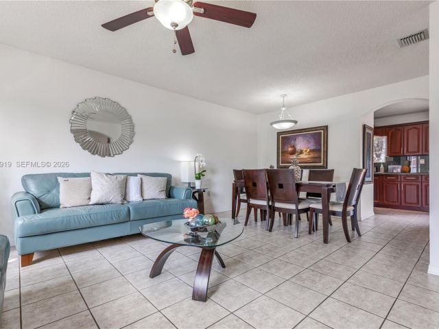 Продажа дома по адресу 16323 SW 97th St - фото 7465440