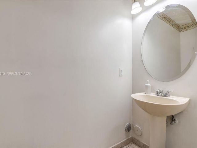 Продажа дома по адресу 16323 SW 97th St - фото 7465447