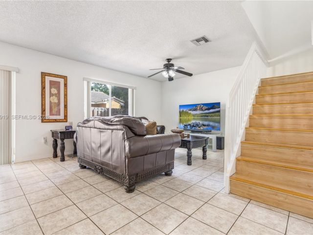 Продажа дома по адресу 16323 SW 97th St - фото 7465450