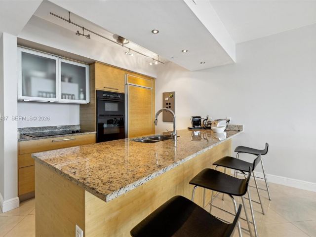 Квартира в аренду номер2703 - фото 7499130