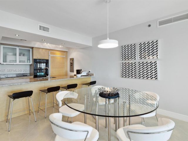 Квартира в аренду номер2703 - фото 7499132