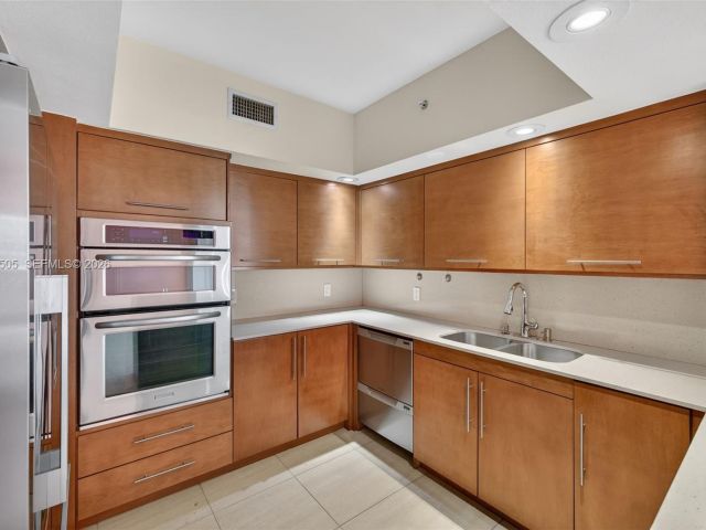 Квартира в аренду номер1205 - фото 7501237