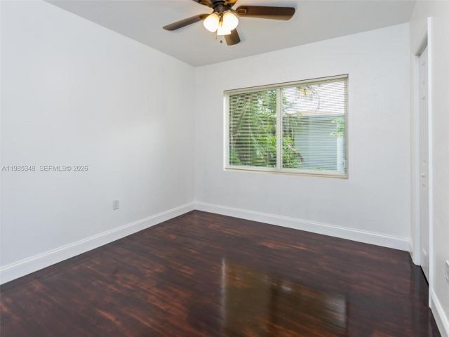 Дом в аренду по адресу 6300 NW 41st St - фото 7487384