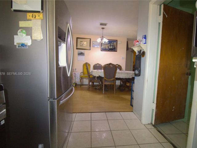 Продажа дома по адресу 1142 NW 2nd Ave - фото 7481719