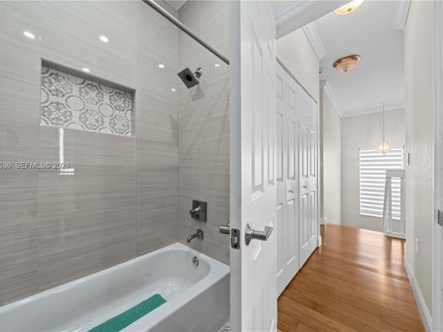 Продажа дома по адресу 12826 SW 134th St - фото 7465397