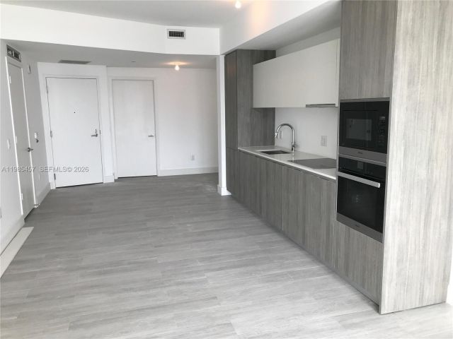 Квартира в аренду номер1008 - фото 7491273