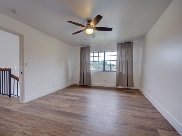 Дом в аренду по адресу 1960 Bayberry Dr 1960 - фото 7454104