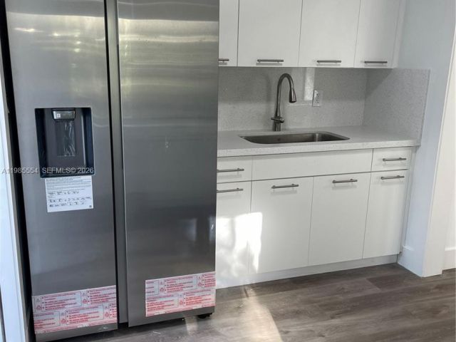 Дом в аренду по адресу 771 NE 137th St - фото 7475207