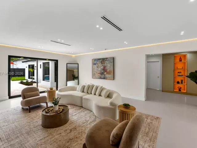 Продажа дома по адресу 9261 SW 80th Ter - фото 7540793