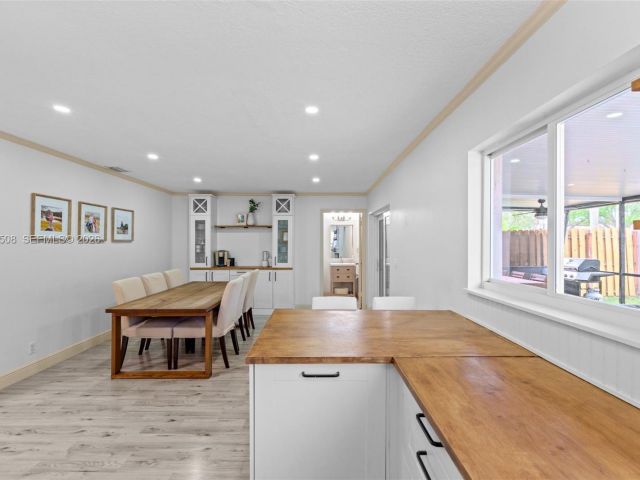 Продажа дома по адресу 2590 N Rampart Way N - фото 7514751