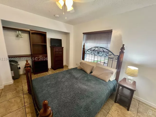 Продажа дома по адресу 2102 NW 193rd Ave - фото 9262611