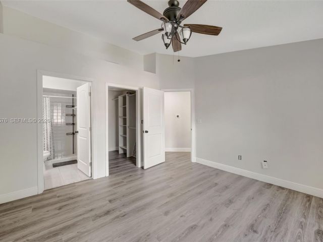 Продажа дома по адресу 15224 SW 111th St - фото 7464938