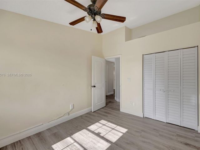 Продажа дома по адресу 15224 SW 111th St - фото 7464941