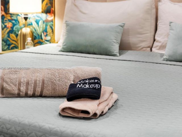 Продажа дома по адресу 232 NW 59th St - фото 7464644