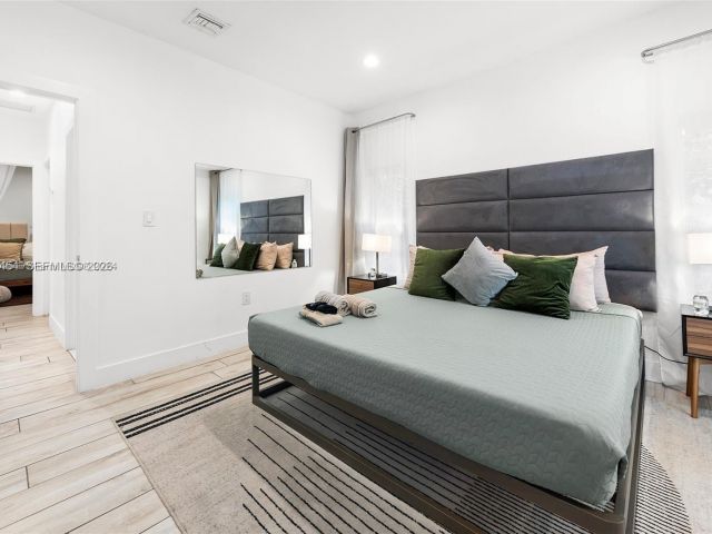 Продажа дома по адресу 232 NW 59th St - фото 7464652