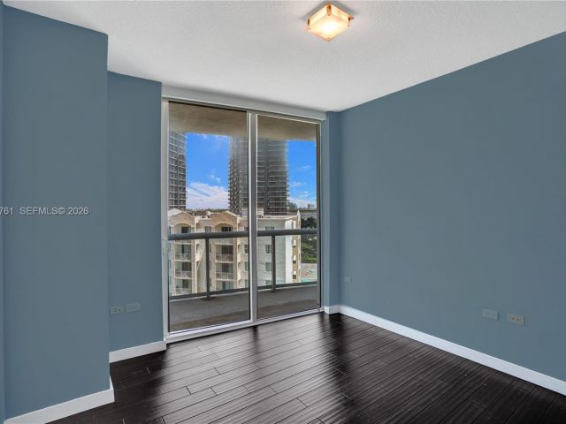 Квартира в аренду номер1007 - фото 7494939