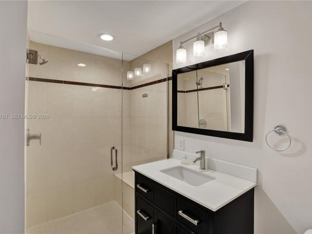 Квартира в аренду номер1007 - фото 7494944