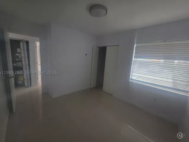 Продажа дома по адресу 710 SW 99th Ct Cir - фото 9093141