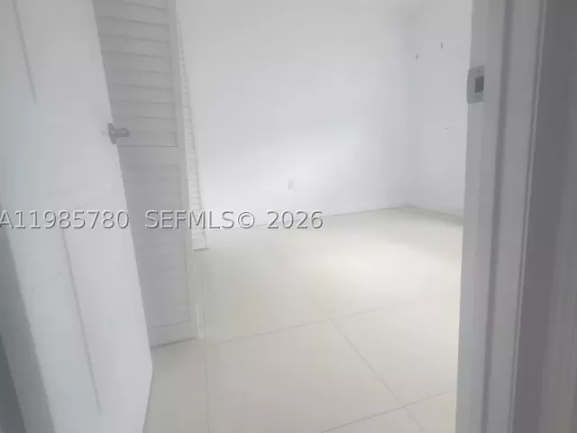 Продажа дома по адресу 710 SW 99th Ct Cir - фото 9093144