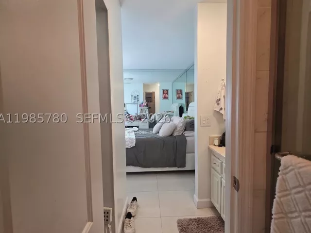 Продажа дома по адресу 710 SW 99th Ct Cir - фото 9093165