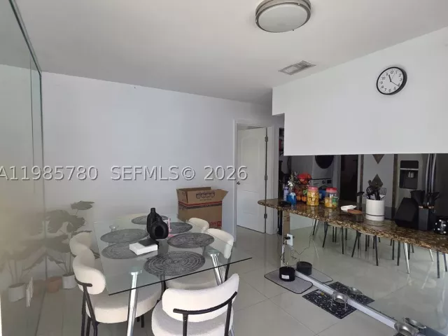 Продажа дома по адресу 710 SW 99th Ct Cir - фото 9093181