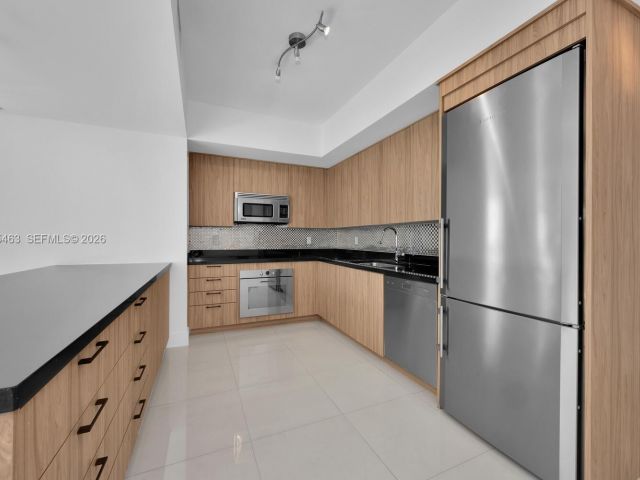 Продажа квартиры #3904 - фото 7525112