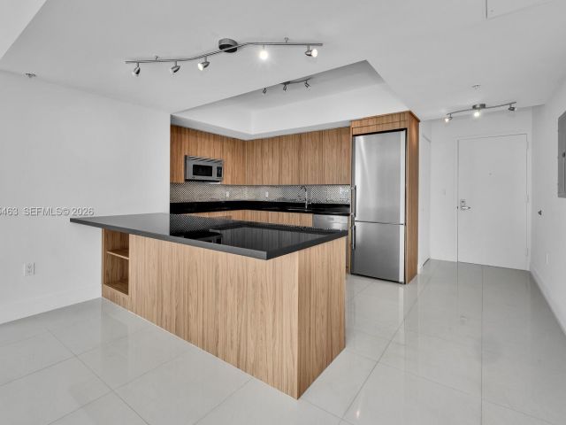 Продажа квартиры #3904 - фото 7525113