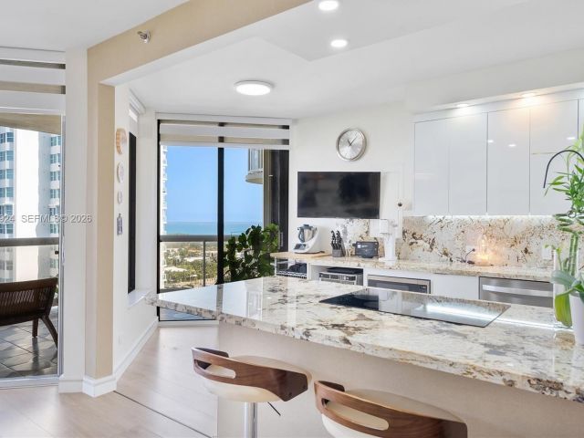 Продажа квартиры #1903 - фото 7522122