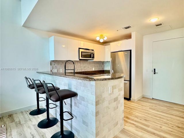 Продажа квартиры #L-1210 - фото 7496284