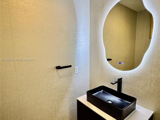 Продажа квартиры #L-1210 - фото 7496286