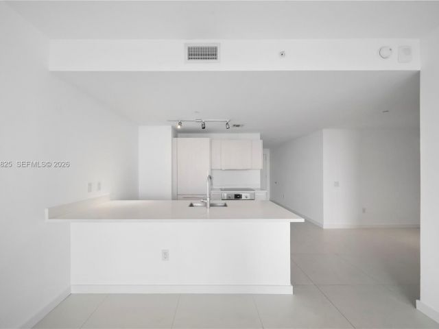 Продажа квартиры #3110 - фото 7494134